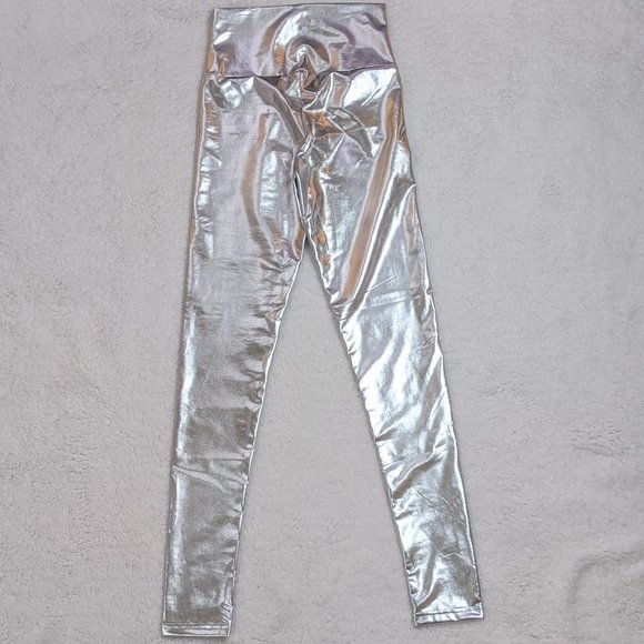 Faux Leather Silver Leggings - Picture 7 of 7